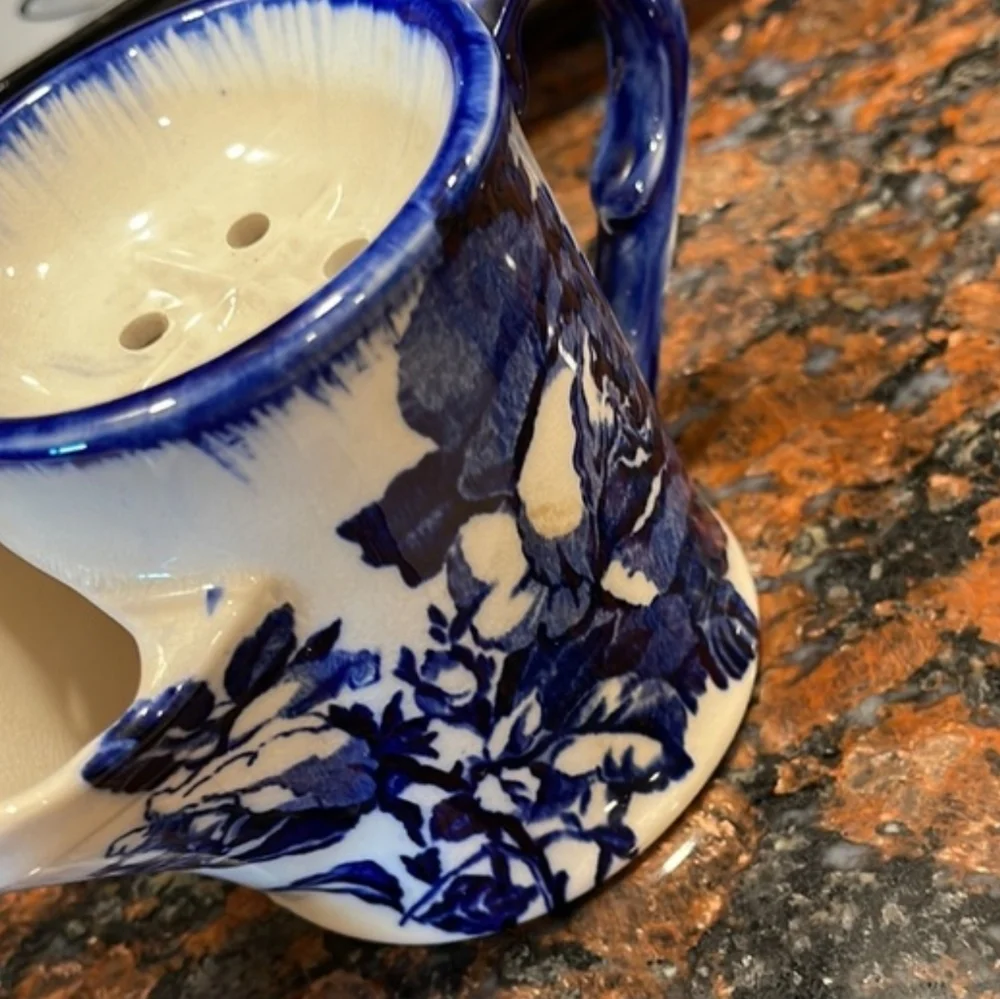 Staffordshire antique ironstone shaving mug  6